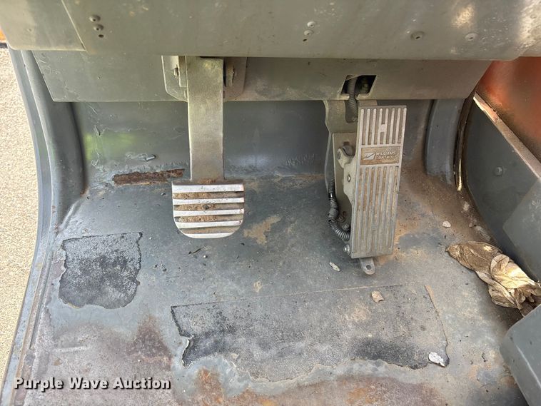image for item ER7648 2013 Xtreme XR1245 telehandler