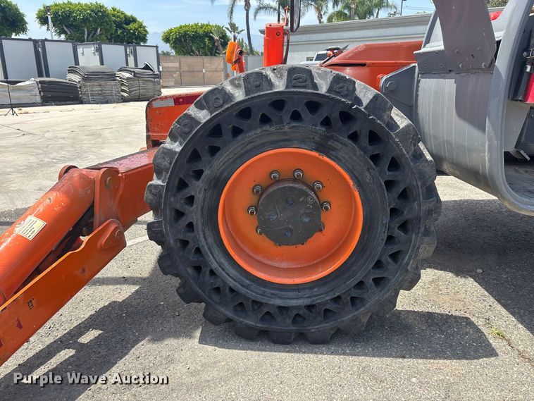 image for item ER7648 2013 Xtreme XR1245 telehandler