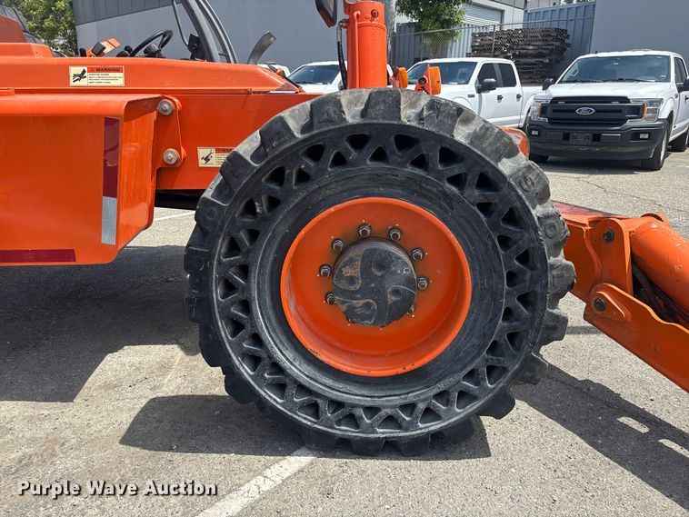image for item ER7648 2013 Xtreme XR1245 telehandler