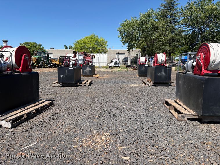 image for item ET0550 (9) portable fire suppressant tanks