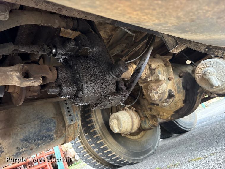 image for item ET2123 1974 Chevrolet C65 dump truck