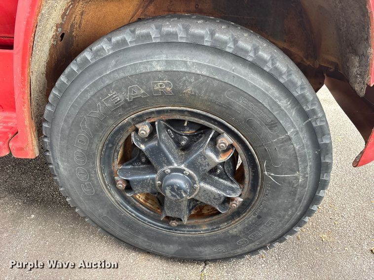 image for item ET2123 1974 Chevrolet C65 dump truck