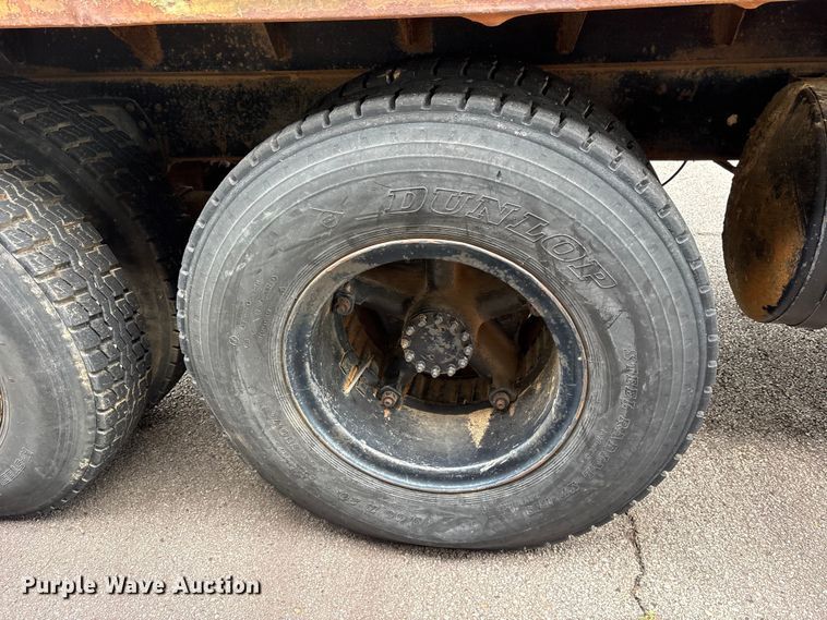 image for item ET2123 1974 Chevrolet C65 dump truck