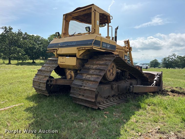 image for item ET2125 1995 Caterpillar D6H LGP dozer