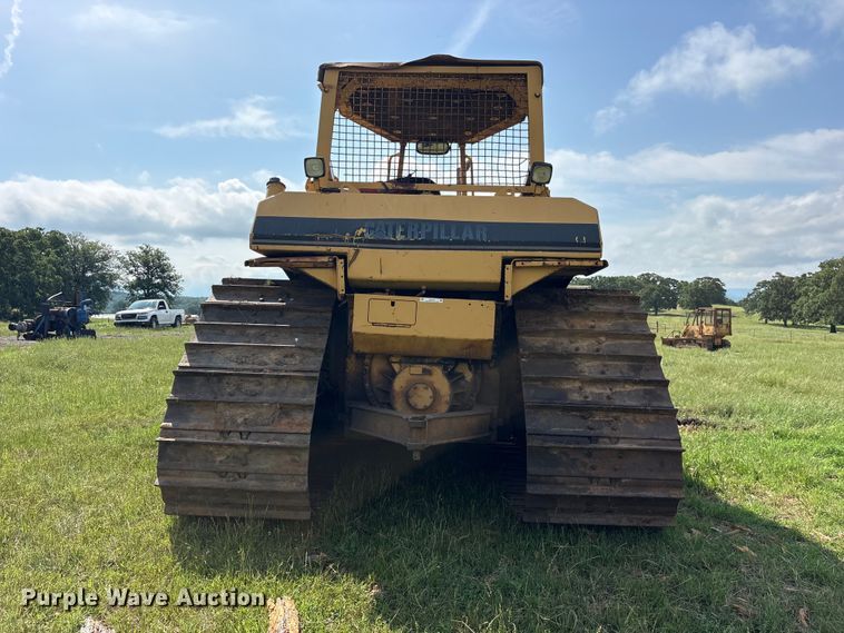 image for item ET2125 1995 Caterpillar D6H LGP dozer