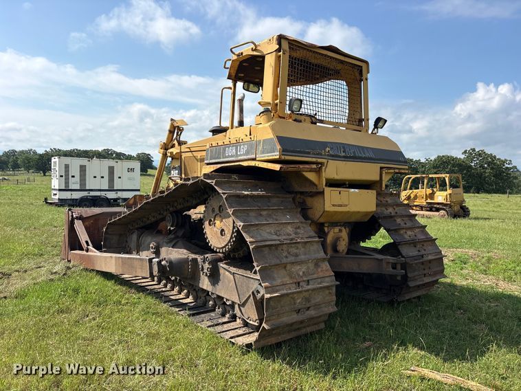 image for item ET2125 1995 Caterpillar D6H LGP dozer
