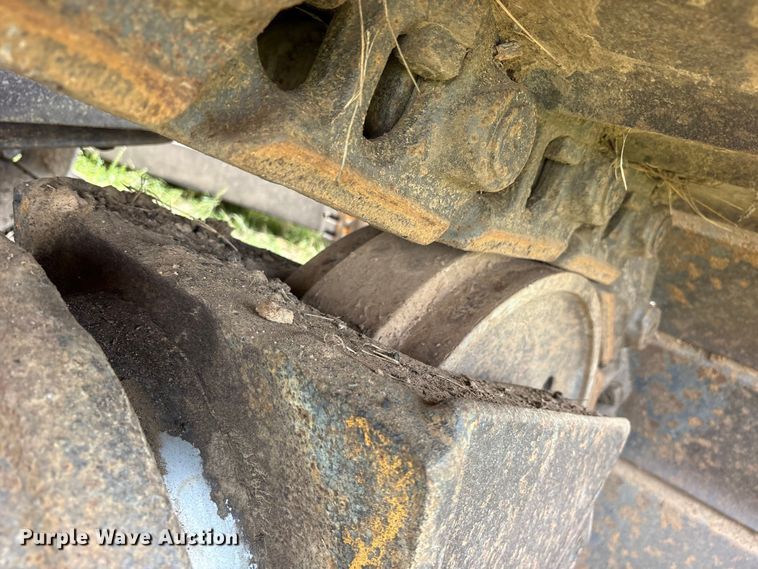 image for item ET2125 1995 Caterpillar D6H LGP dozer