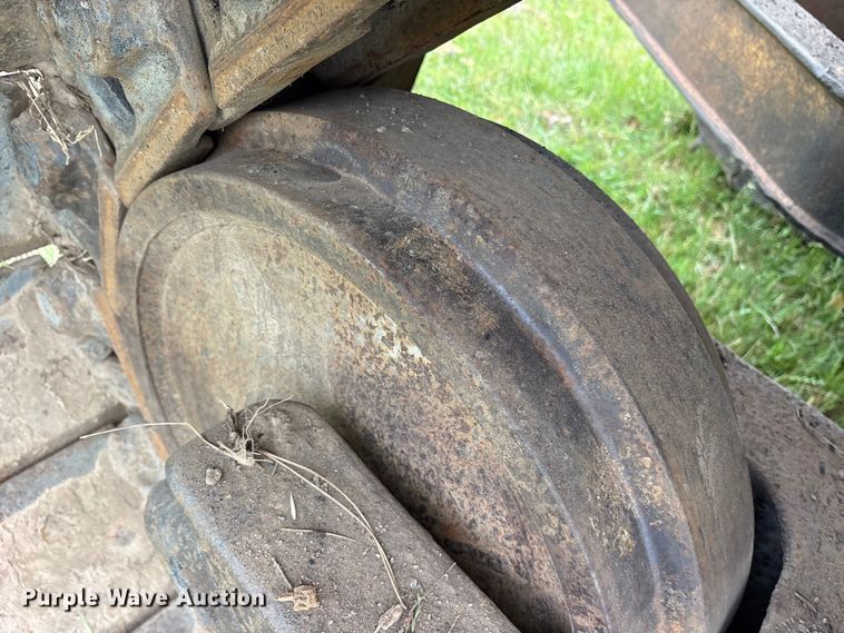 image for item ET2125 1995 Caterpillar D6H LGP dozer