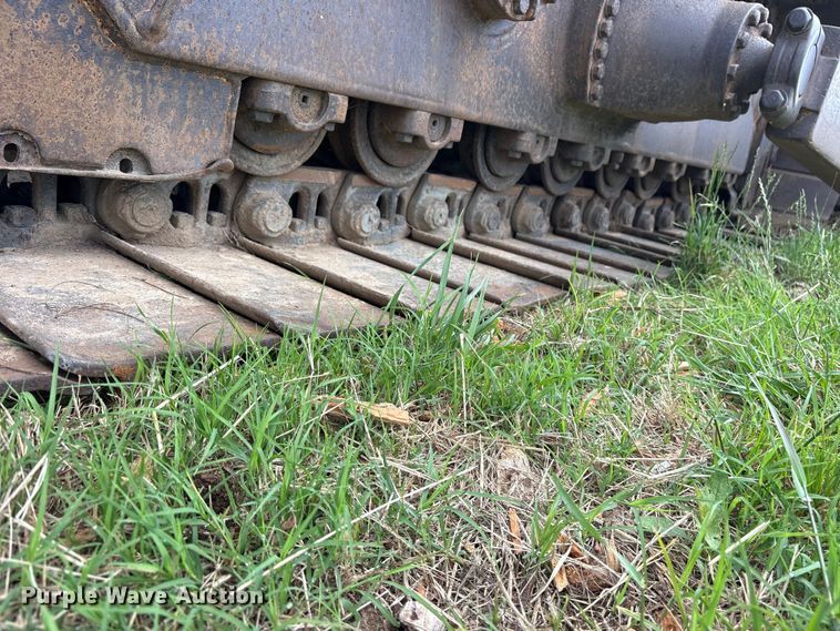 image for item ET2125 1995 Caterpillar D6H LGP dozer