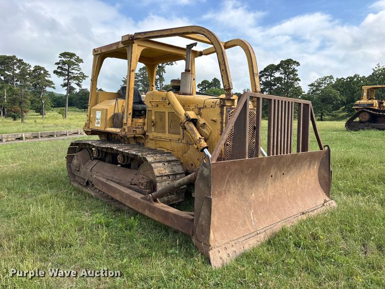 image for item ET2126 1980 Caterpillar D5B dozer