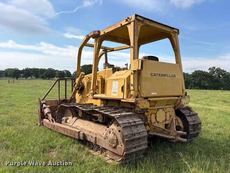 image for item ET2126 1980 Caterpillar D5B dozer
