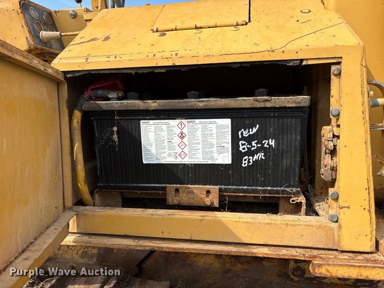 image for item ET2126 1980 Caterpillar D5B dozer