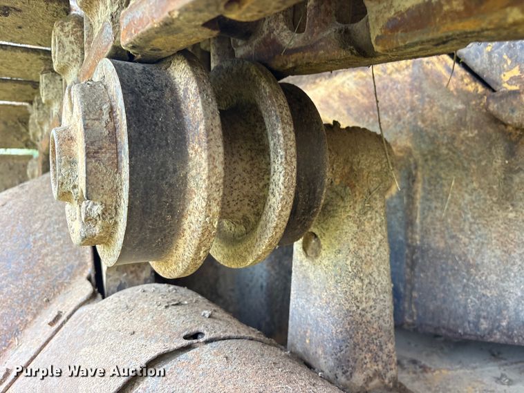 image for item ET2126 1980 Caterpillar D5B dozer