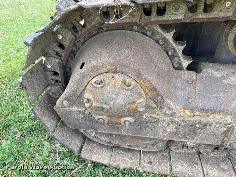 image for item ET2126 1980 Caterpillar D5B dozer