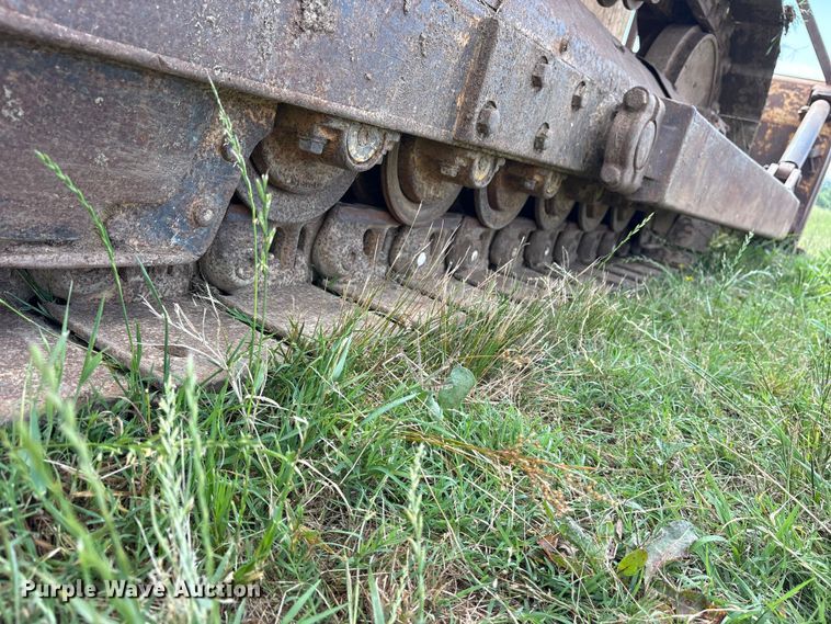 image for item ET2126 1980 Caterpillar D5B dozer