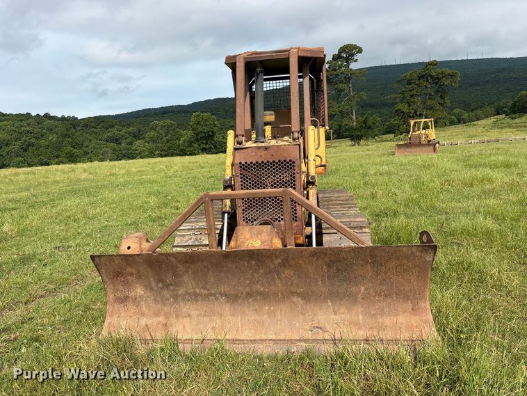 image for item ET2127 1990 Case 550 dozer
