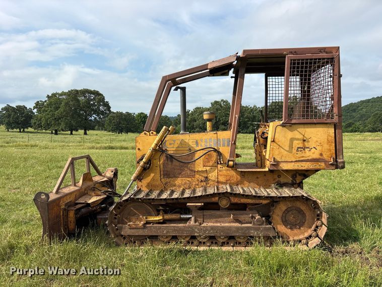 image for item ET2127 1990 Case 550 dozer