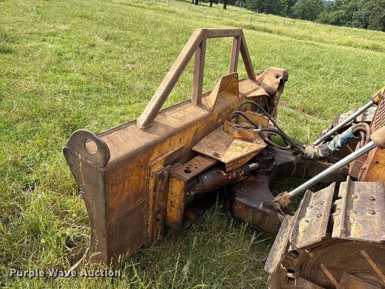 image for item ET2127 1990 Case 550 dozer