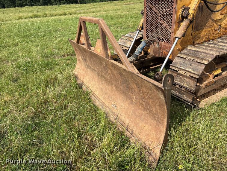 image for item ET2127 1990 Case 550 dozer