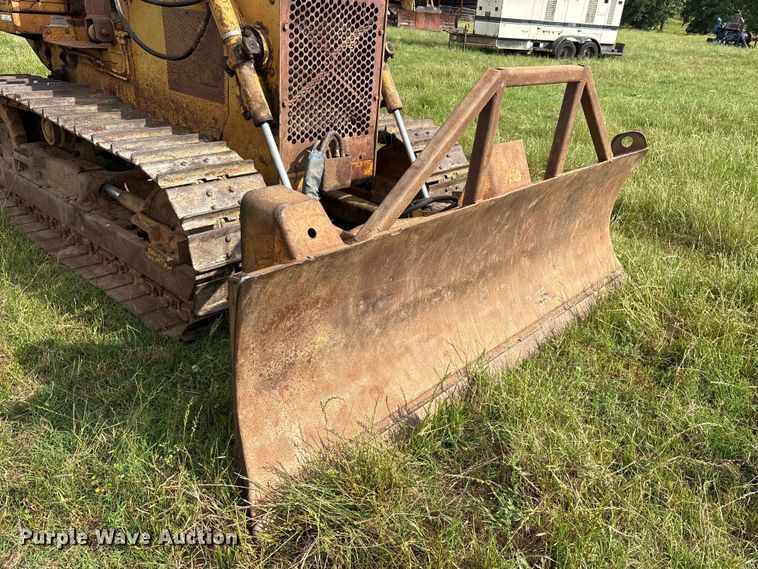 image for item ET2127 1990 Case 550 dozer