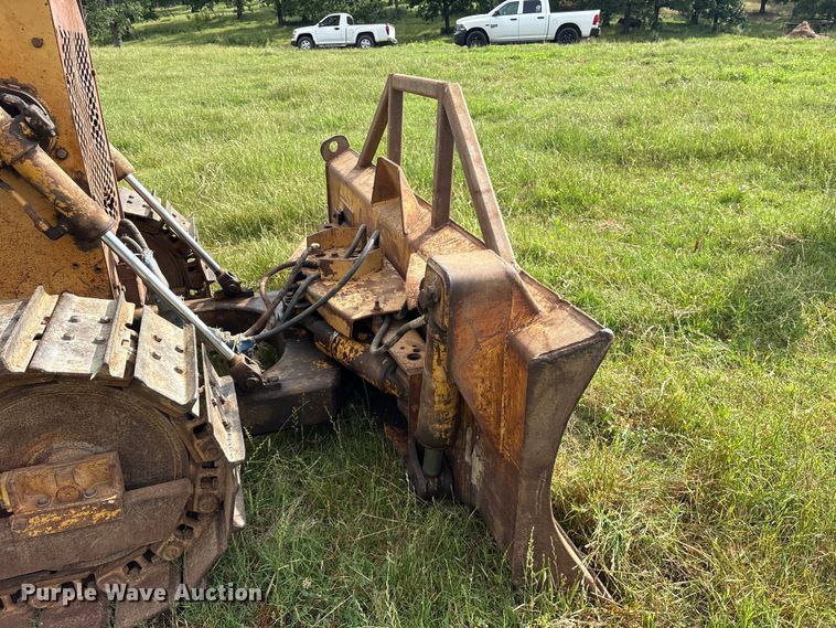 image for item ET2127 1990 Case 550 dozer