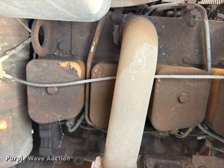 image for item ET2127 1990 Case 550 dozer