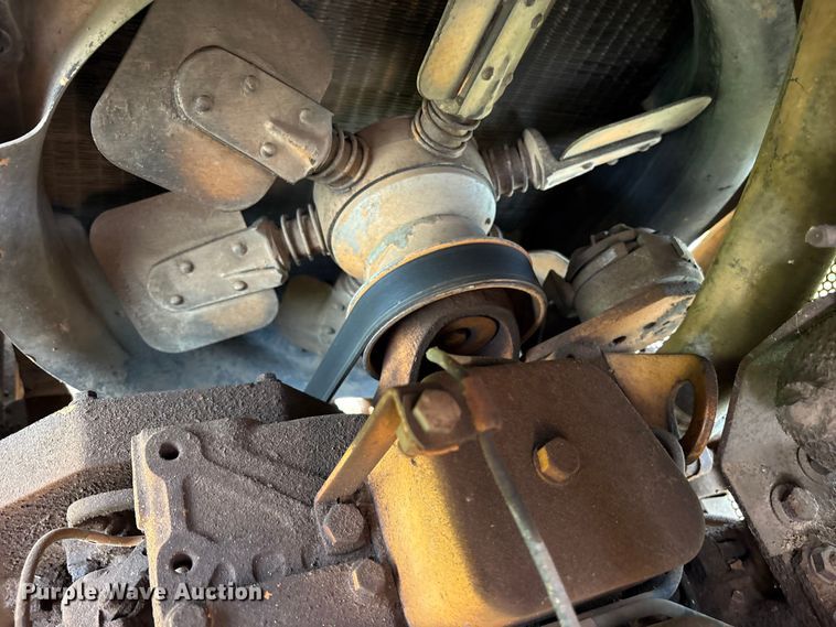 image for item ET2127 1990 Case 550 dozer