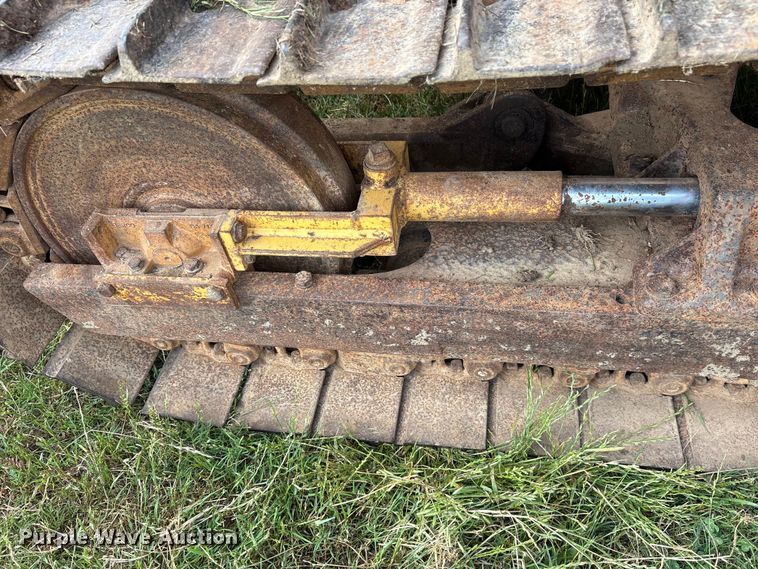 image for item ET2127 1990 Case 550 dozer