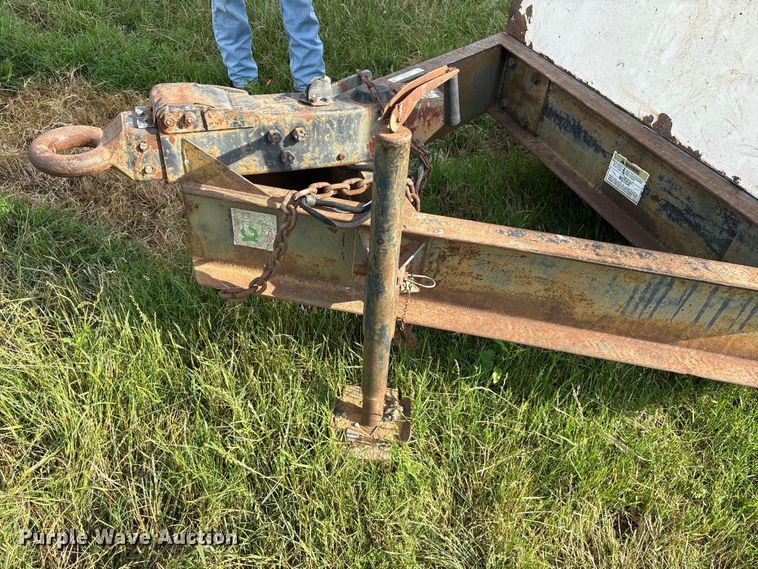 image for item ET2128 1999 Caterpillar XQ 350 generator