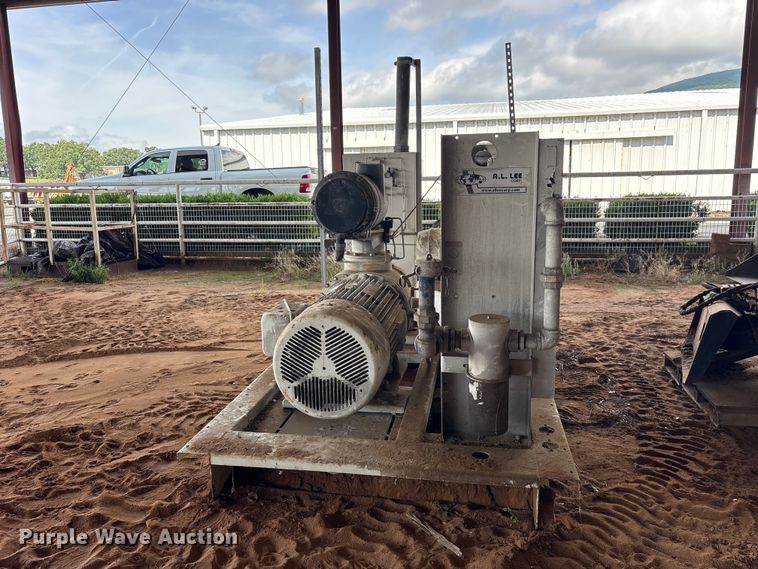 image for item ET2129 2007 Gardner Denver air compressor