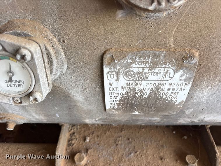 image for item ET2129 2007 Gardner Denver air compressor