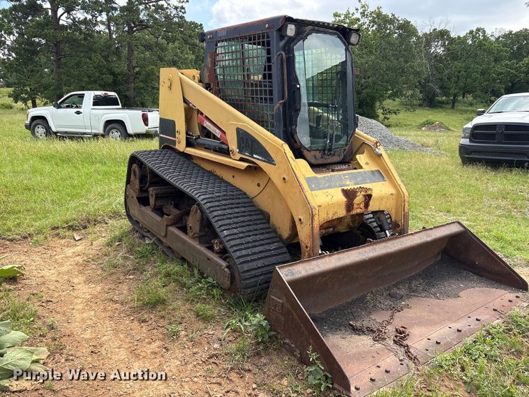image for item ET2131 2003 Caterpillar 277 tracked skid steer loader