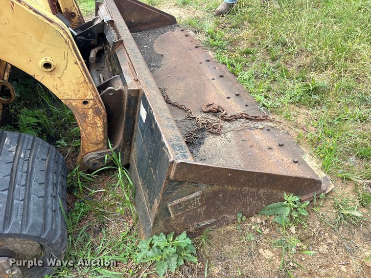 image for item ET2131 2003 Caterpillar 277 tracked skid steer loader