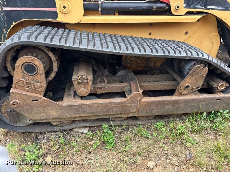 image for item ET2131 2003 Caterpillar 277 tracked skid steer loader