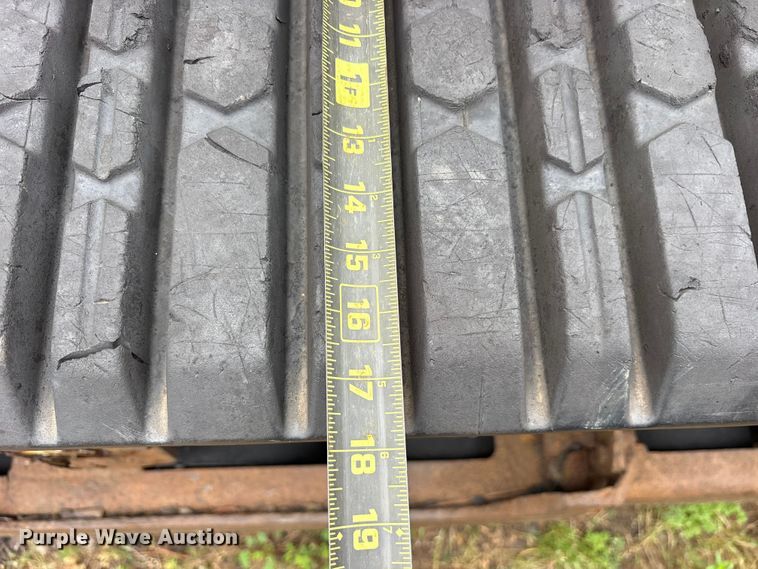 image for item ET2131 2003 Caterpillar 277 tracked skid steer loader
