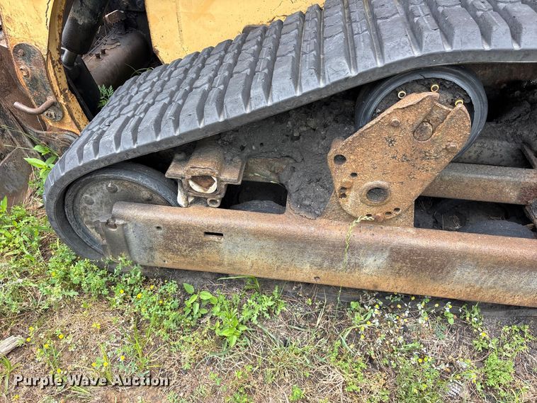 image for item ET2131 2003 Caterpillar 277 tracked skid steer loader