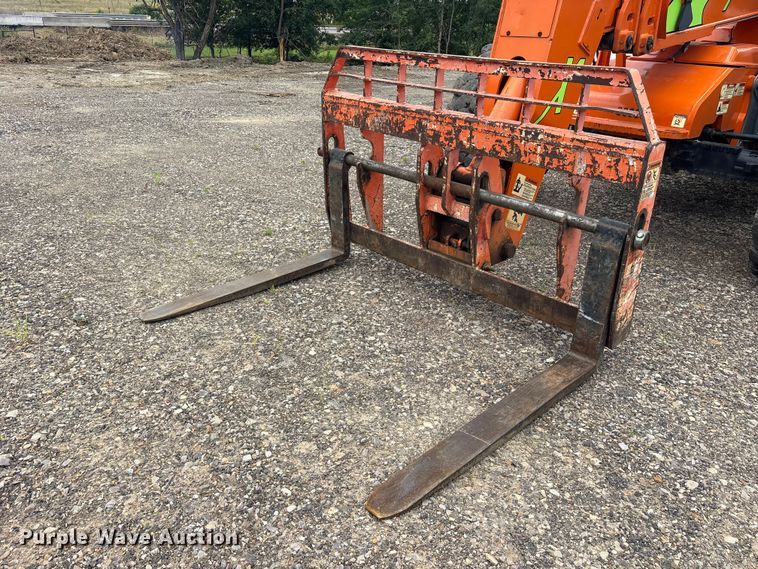 image for item ET2137 2007 Xtreme XR1045 telehandler