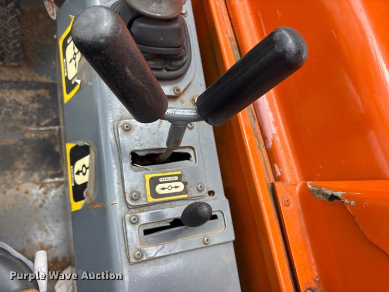 image for item ET2137 2007 Xtreme XR1045 telehandler