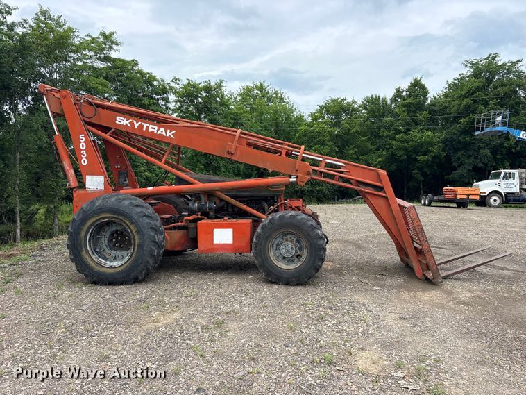 image for item ET2138 Skytrak 5030 telehandler