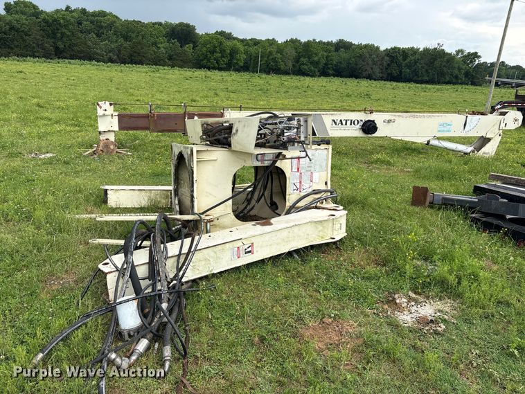 image for item ET2139 National 600D Crane parts only