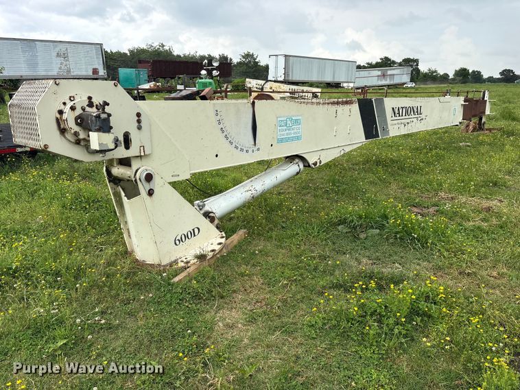 image for item ET2139 National 600D Crane parts only