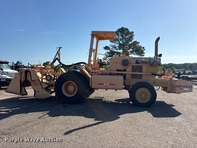 image for item ET2151 1993 Bomag MPH100 reclaimer
