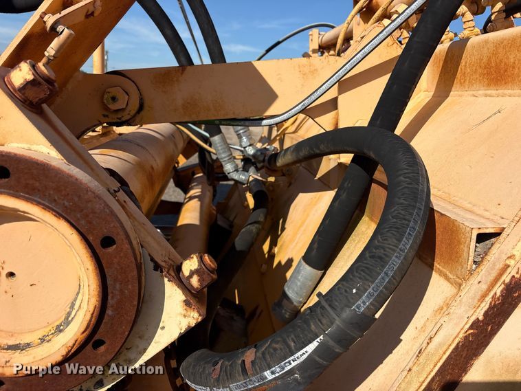 image for item ET2151 1993 Bomag MPH100 reclaimer