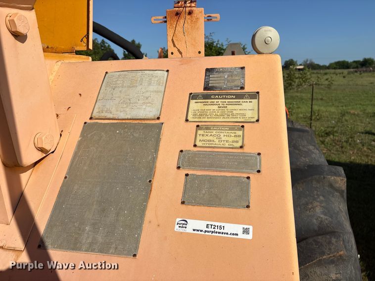 image for item ET2151 1993 Bomag MPH100 reclaimer