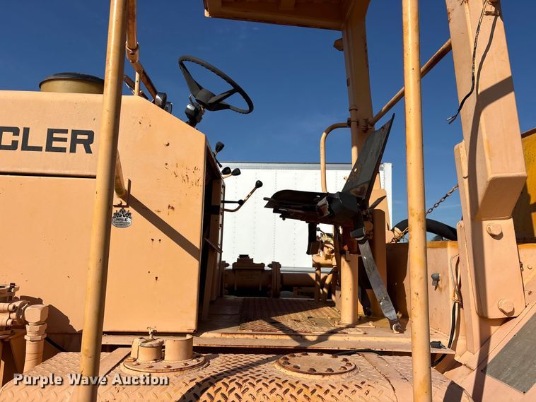 image for item ET2151 1993 Bomag MPH100 reclaimer