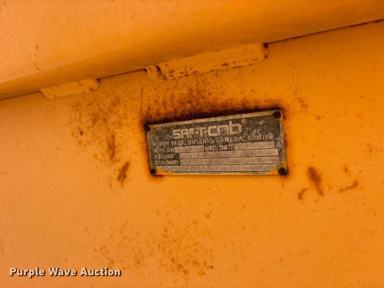 image for item ET2151 1993 Bomag MPH100 reclaimer