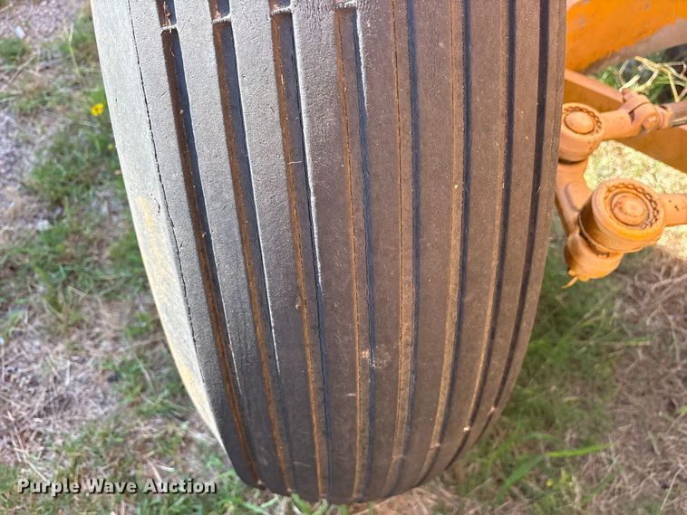image for item ET2151 1993 Bomag MPH100 reclaimer