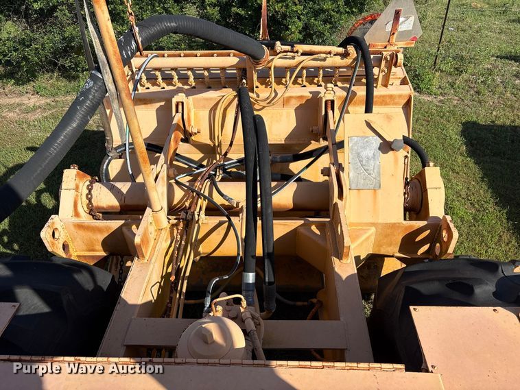 image for item ET2151 1993 Bomag MPH100 reclaimer