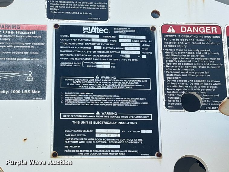 image for item ET2157 2012 Dodge Ram 5500 bucket truck