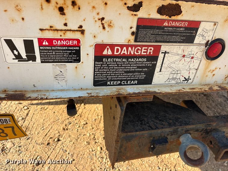 image for item ET2157 2012 Dodge Ram 5500 bucket truck